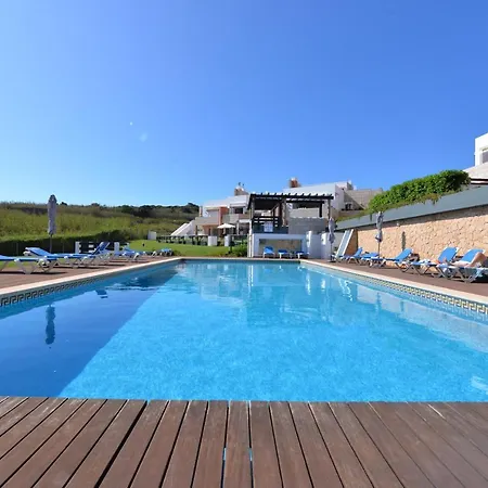 Sunset - Fantastic 1 Bedroom Sleeps 4 In Amazing Complex Lejlighed *