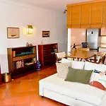 Sunset - Fantastic 1 Bedroom Sleeps 4 In Amazing Complex Appartement *