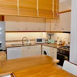 Sunset - Fantastic 1 Bedroom Sleeps 4 In Amazing Complex Appartement *