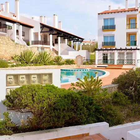 Sunset - Fantastic 1 Bedroom Sleeps 4 In Amazing Complex São Martinho do Porto