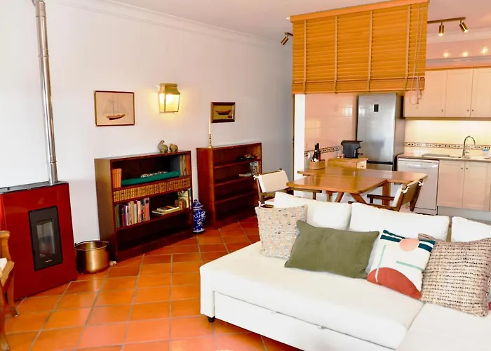 Sunset - Fantastic 1 Bedroom Sleeps 4 In Amazing Complex アパート *