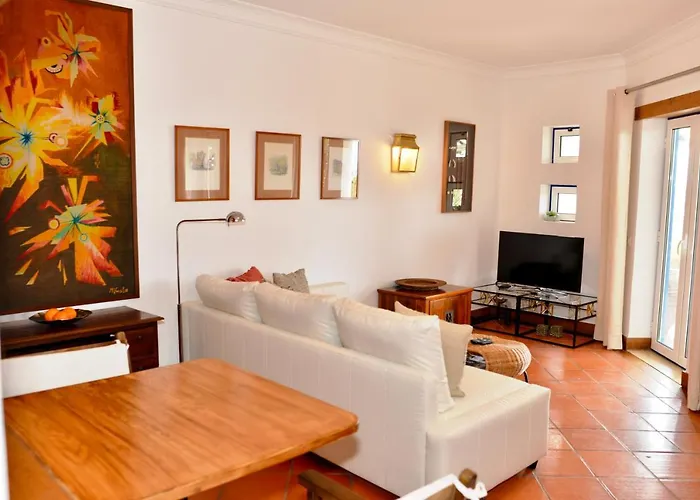 Sunset - Fantastic 1 Bedroom Sleeps 4 In Amazing Complex * サン・マルティーニョ・ド・ポルト