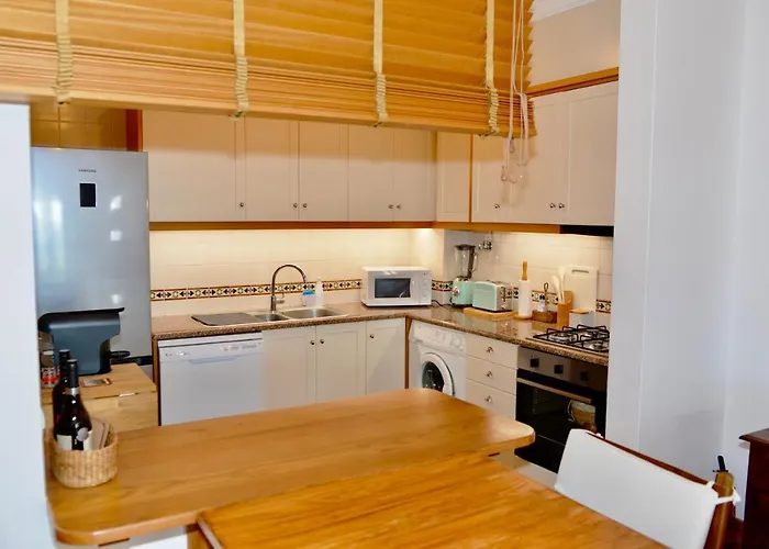 Sunset - Fantastic 1 Bedroom Sleeps 4 In Amazing Complex アパート *